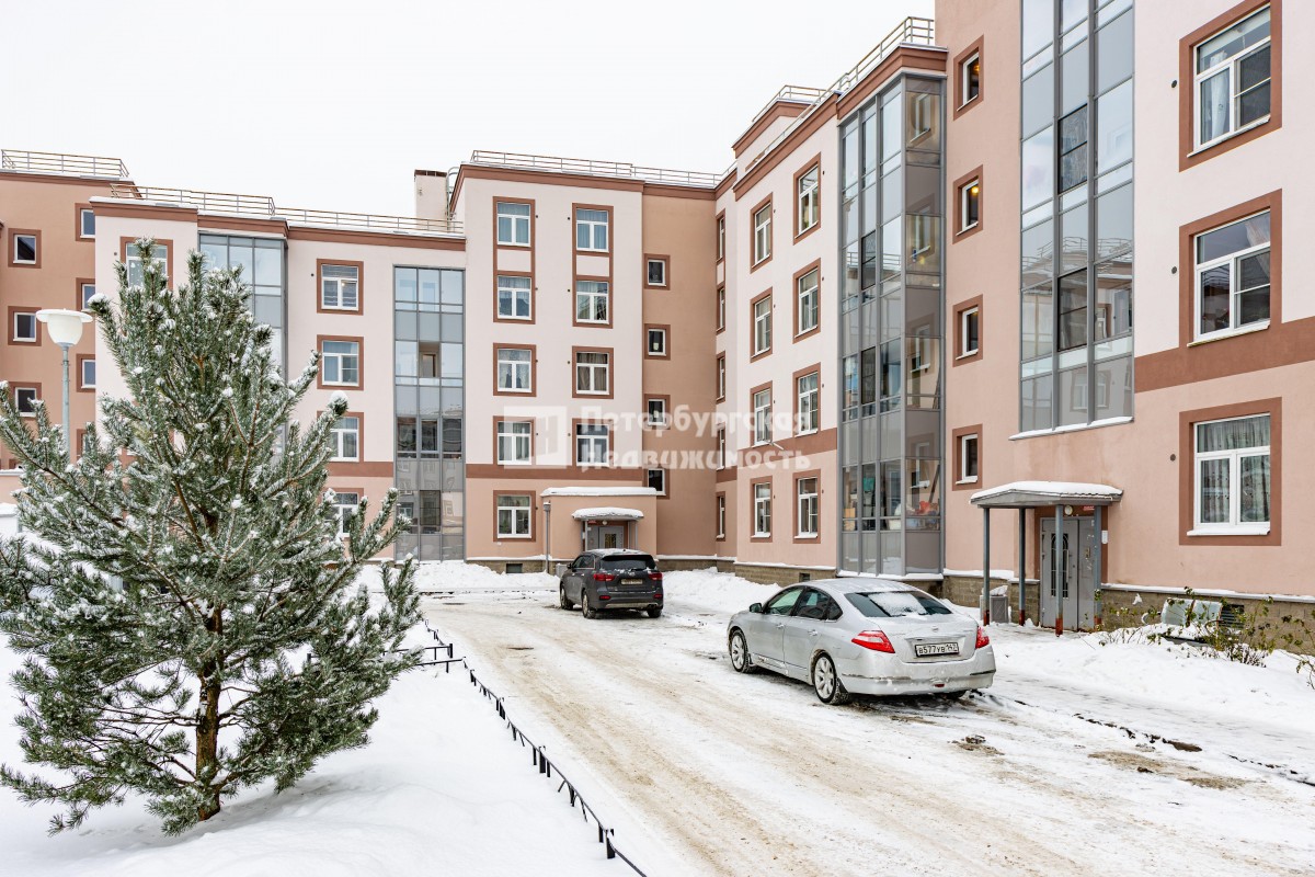 Продажа квартиры Сертолово, Сертолово-2, Тихвинская, 6к5. Стоимость 11 900  тыс.р. Общая площадь 82.1 м?.