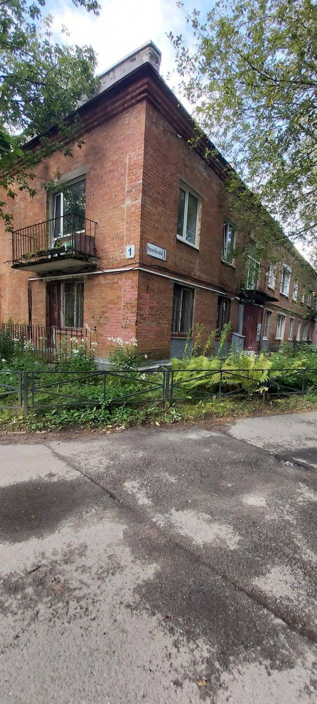 Продажа квартиры Русско-Высоцкое, 1