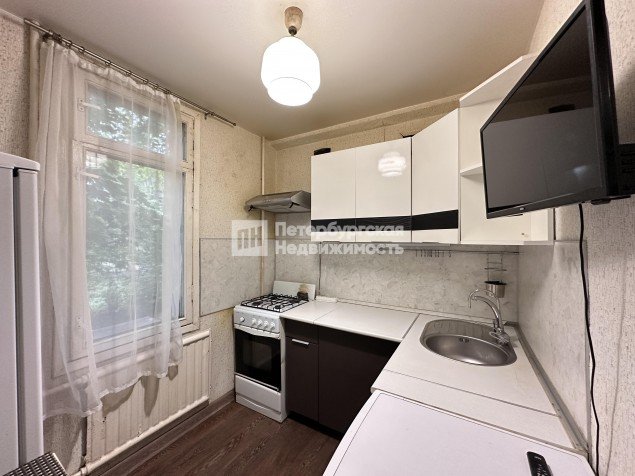 Продажа квартиры Танкиста Хрустицкого, 21 корпус А