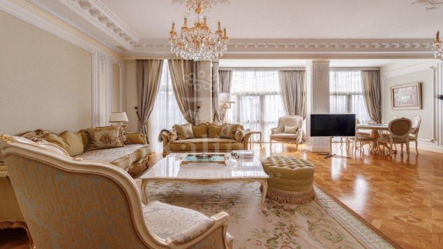 Продажа квартиры Хлыновский, 4