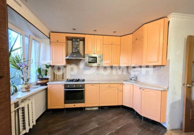 Продажа квартиры Дзержинский, Спортивная, 20