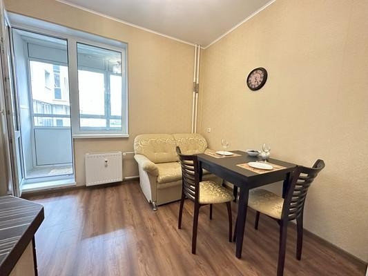 Продажа квартиры Дунайский, 7к7