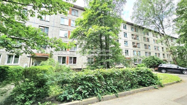 Продажа квартиры Колпино, Павловская, 54