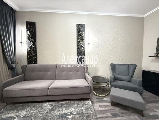 Продажа квартиры Героев, 18