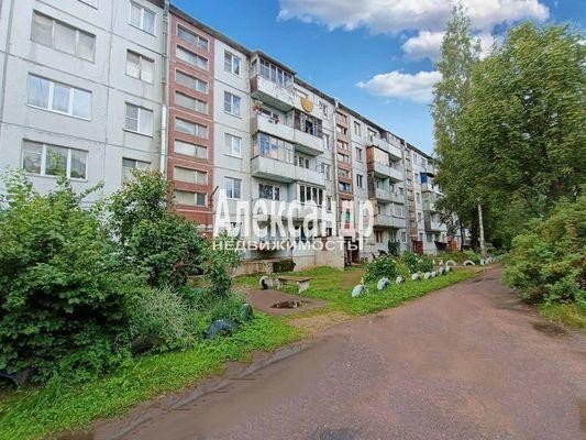 Продажа квартиры Вещево поселок при железнодорожной стан, Центральная, 20