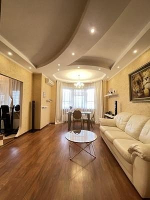 Продажа квартиры Маршала Савицкого, 16к1