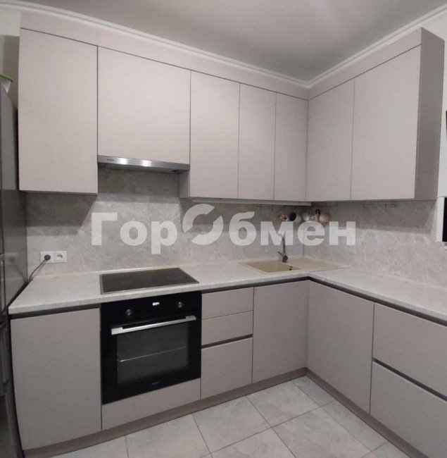 Продажа квартиры Дмитрия Ульянова, 47