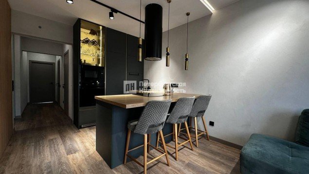 Продажа квартиры Гатчина, Авиаторов, 9