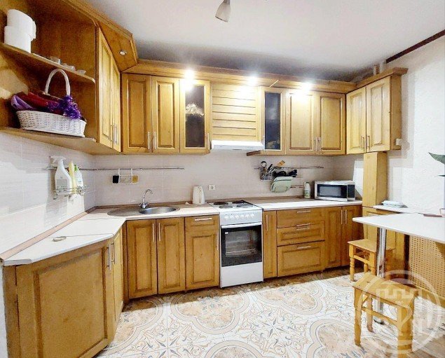 Продажа квартиры Маршала Казакова, 68 к. 1 литер А