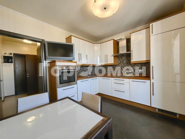 Продажа квартиры Новороссийская, 32