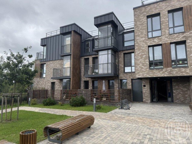 Продажа квартиры Стрельна, Красносельское, 22