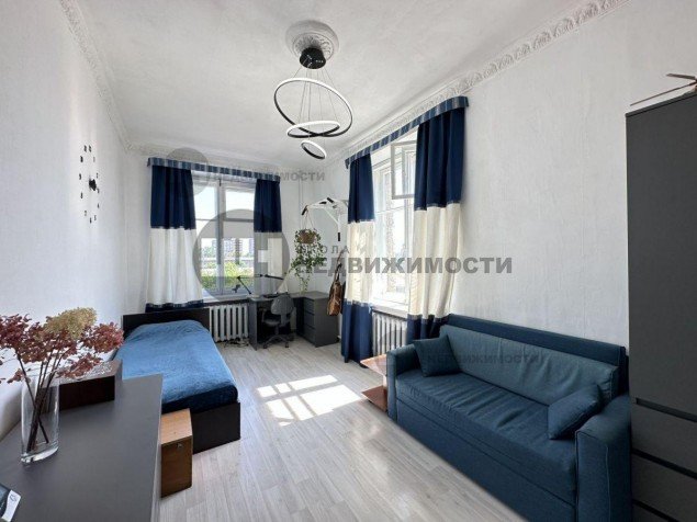 Продажа квартиры Среднеохтинский, 40