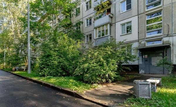 Продажа квартиры Карпинского, 23к2