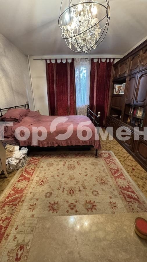 Продажа квартиры Осенний, 18к2