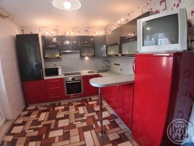 Продажа квартиры Кириши, Нефтехимиков, 45