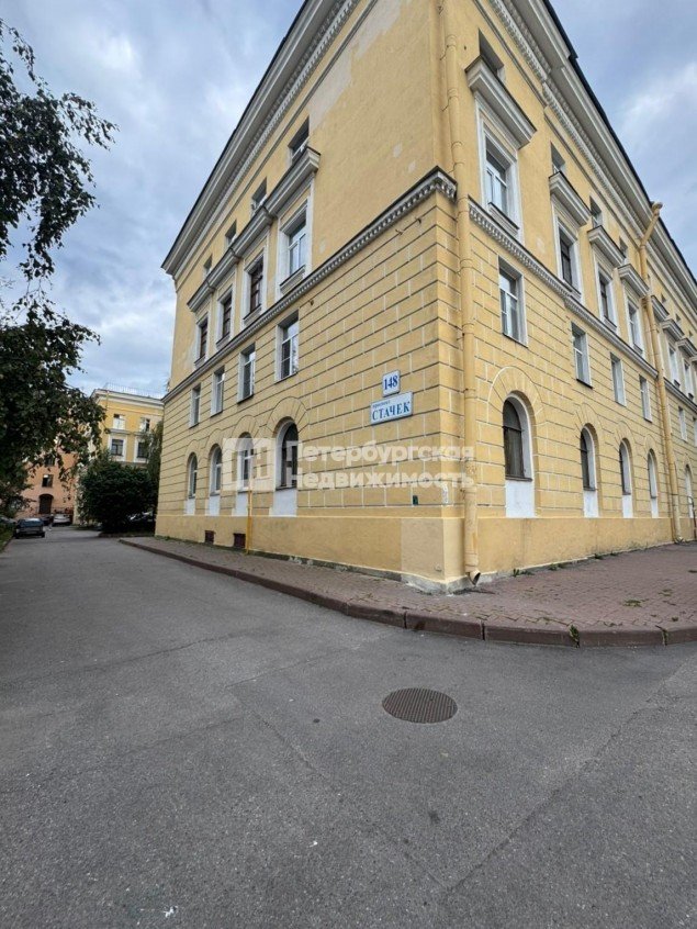 Продажа квартиры Стачек, 148