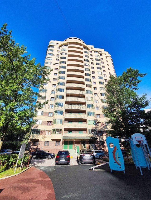 Продажа квартиры Ветеранов, 75 к. 3