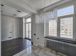 Большеохтинский, 13/4к1 литер 4