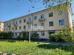Ломоносов, Александровская, 42