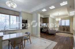 Староволынская, 15к2