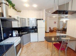 Рубинштейна, 11