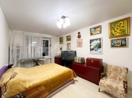 Ленинский, 85