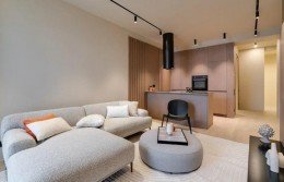 Василисы Кожиной, 13