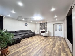Коллонтай, 28к1