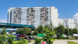 Маршала Федоренко, 10к1