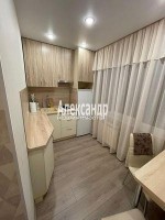 Пражская, 9к2