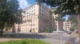 Красных Зорь, 7