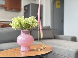 Московский, 224