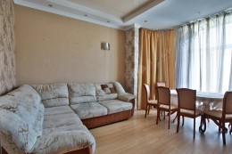 Кондратьевский, 48