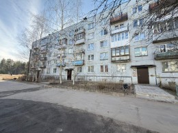Саперное, Школьная, 3
