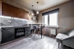 Среднерогатская, 11к1