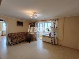 Товарищеский, 5