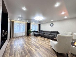 Коллонтай, 28к1