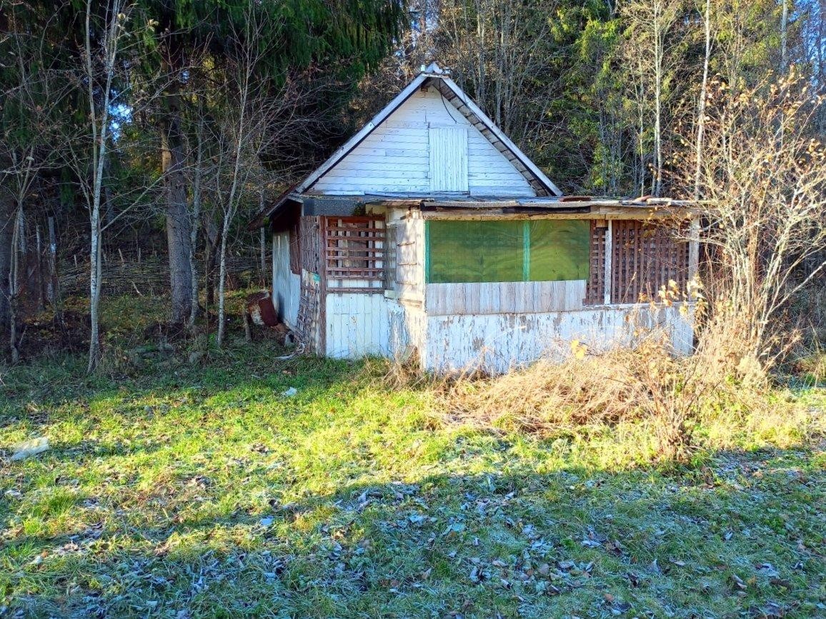 Продажа загородного дома Лужайка. Стоимость 1 400 тыс.р. Площадь 25 м?.