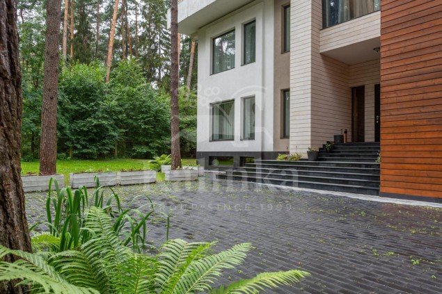 Продажа загородного дома дома отдыха "Успенское"