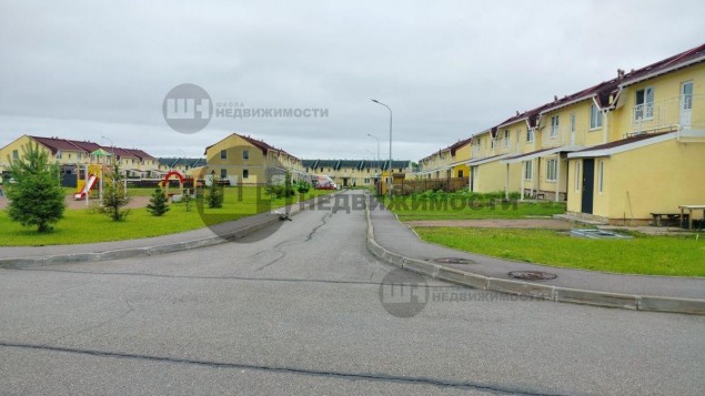 Продажа загородного дома Аннолово, Липовая