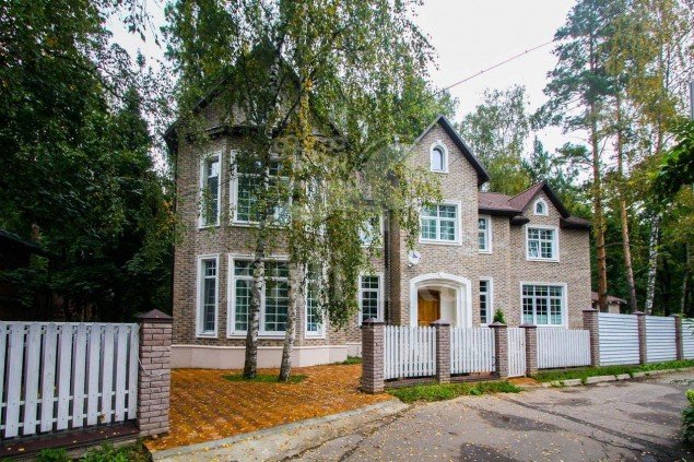 Продажа загородного дома Иславское