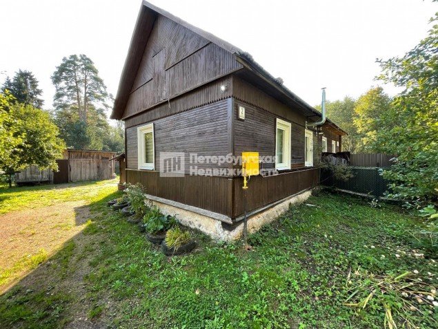 Продажа загородного дома Кобринское, Центральная, 2