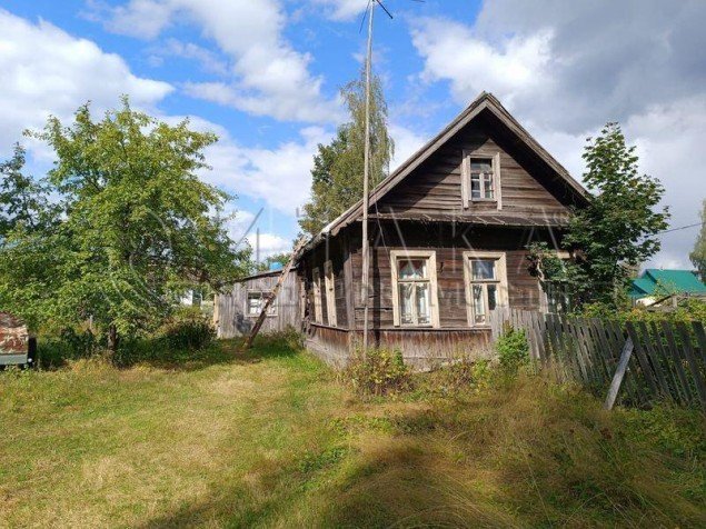 Продажа загородного дома Лодейное Поле, Октябрьский