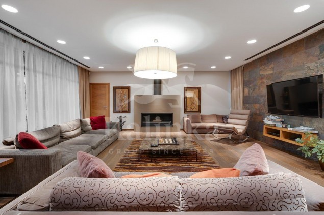 Продажа загородного дома Бородки