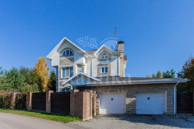 Продажа загородного дома Молоденово