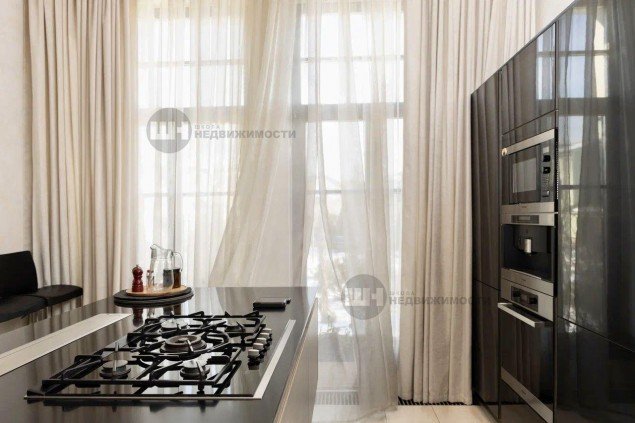 Продажа загородного дома Средняя, 8к11