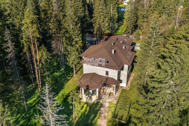 Продажа загородного дома Холмы, Альпийские горки, 159