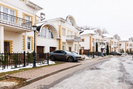 Дмитровское, 122 литер Д