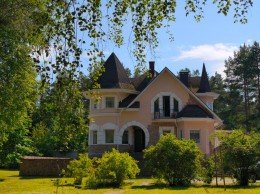 Ларионово, Цветочная