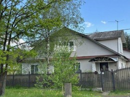 Красный Бор, Советский, 9